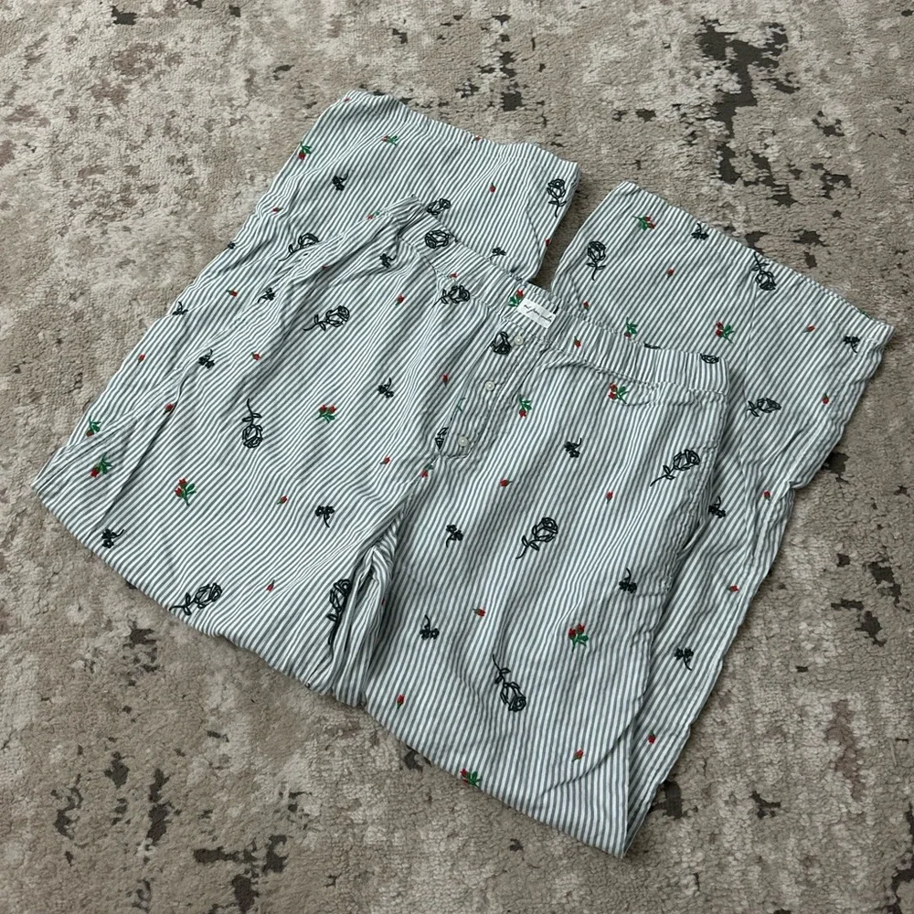 Out From Under Avril Embroidered Boxer Pant Size Medium - Picture 2 of 5